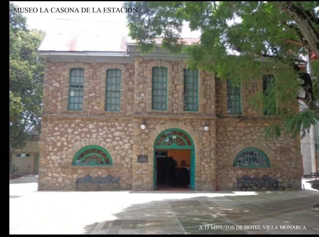 Hotel Villa Monarca Inn Ситакуаро Экстерьер фото